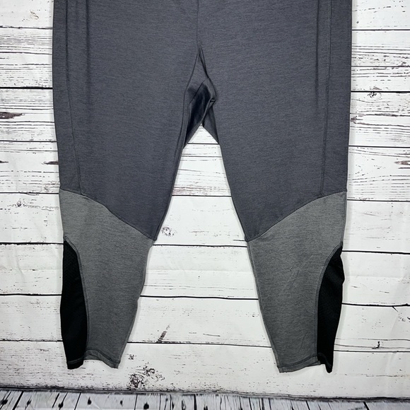 ActiveZone Essentials NWT Size 3X Gray - Black Mesh Athletic Leggings - Picture 2 of 5